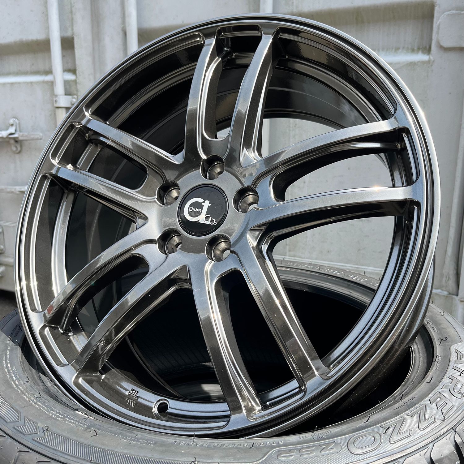 30プリウス　ホイール 30プリウス ZVW30 トヨタ純正 17インチツーリングホイール！！