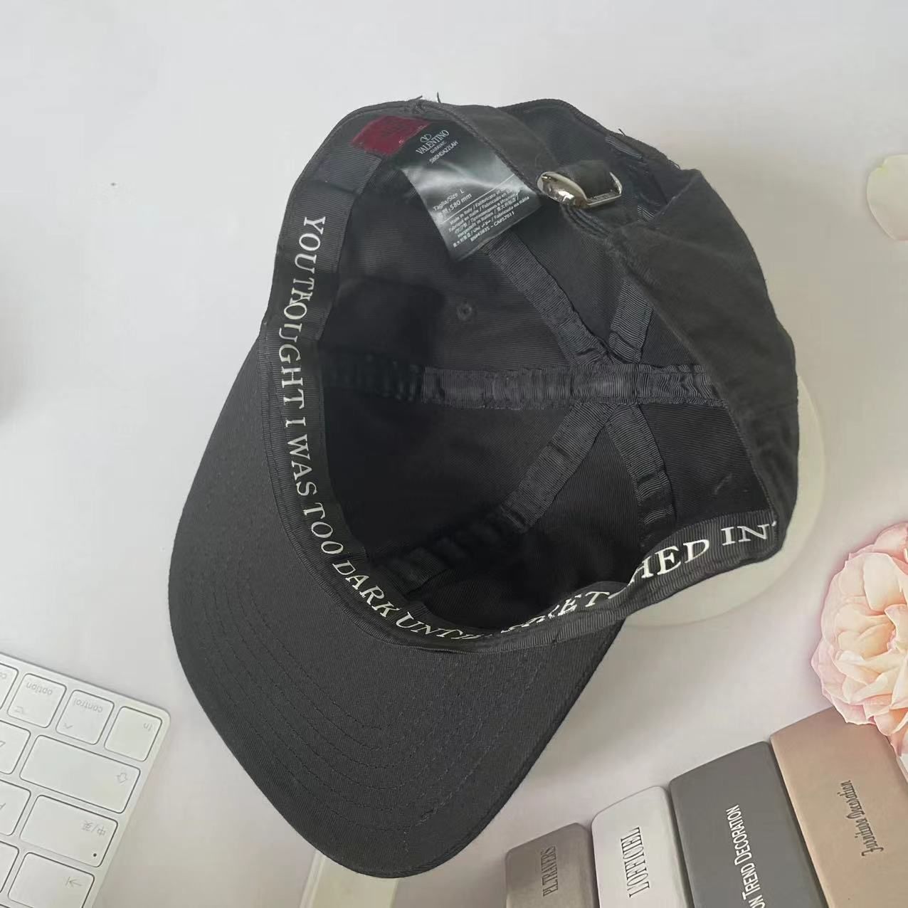 VALENTINO×UNDERCOVER CAP アンダーカバーコラボ 新品 UNDERCOVER×VALENTINOCAP アンダーカバーコラボ キャップ