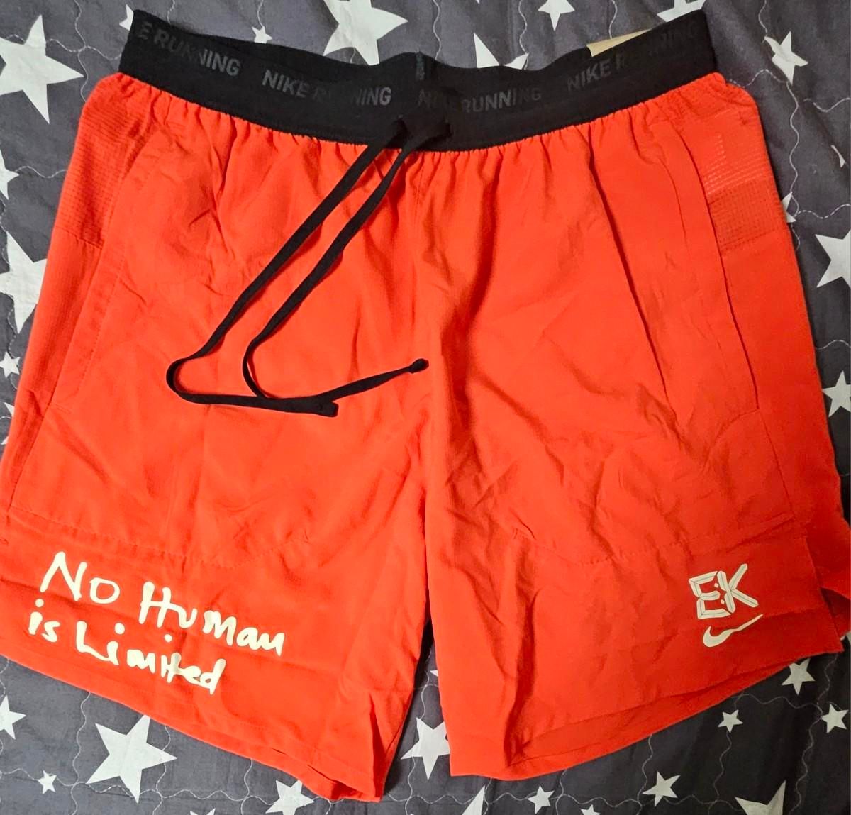 【雷市場（ポンジャン）商品韓国直送】Nike(ナイキ） ドライフィット ストライド 7 インチ ランニング ショートパンツ エリウッド キプチョゲ レッドパンツ
