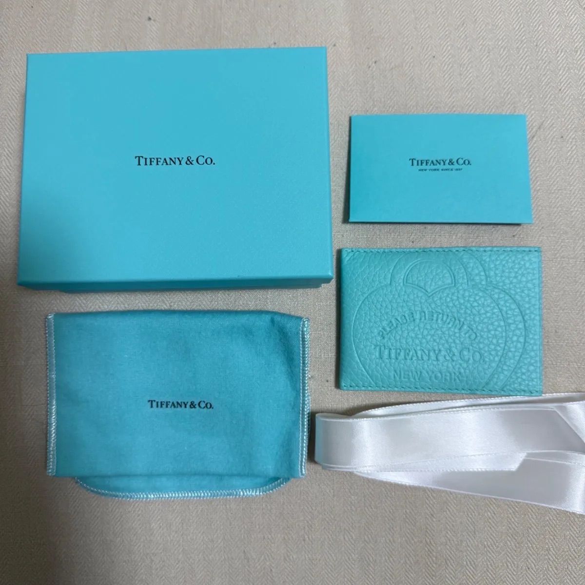 TIFFANY&Co. リターン トゥ ティファニー カードケース - メルカリ