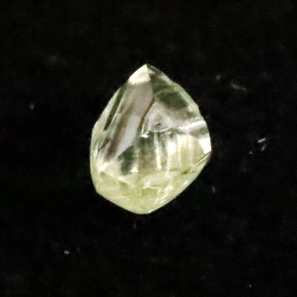 天然 イエロー ダイヤモンド 原石 0.16ct 【榎本通商49357】