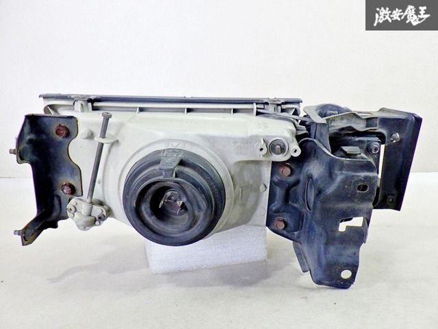 ae86カローラレビン後期APEXフォグランプ 後期GTVに後期APEXフォグを付けて前期GTグリルもつけちゃう