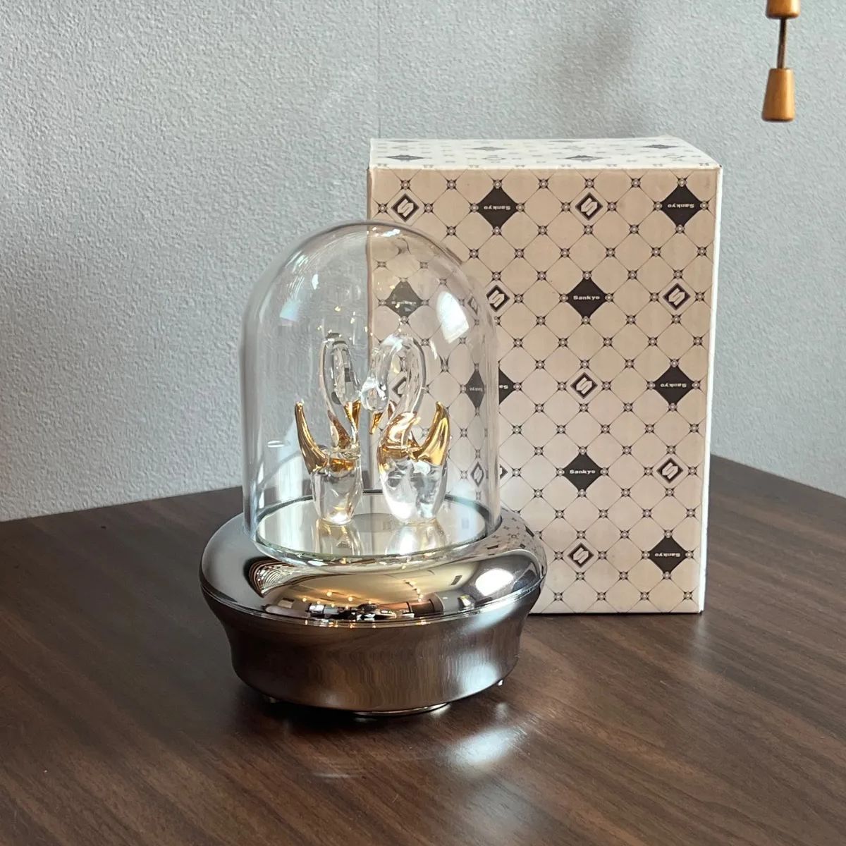 即納】 オルゴール ガラスドームオルゴール ガラスドーム型