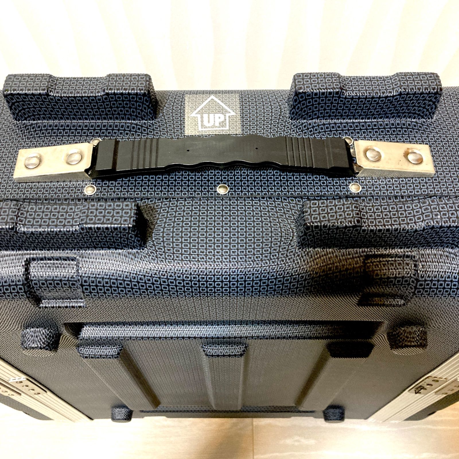 未使用品 PROEL FORC3 プロエル ラックケース Amazon.co.jp: PROEL プロエル ABS樹脂製 ラックケース8U D