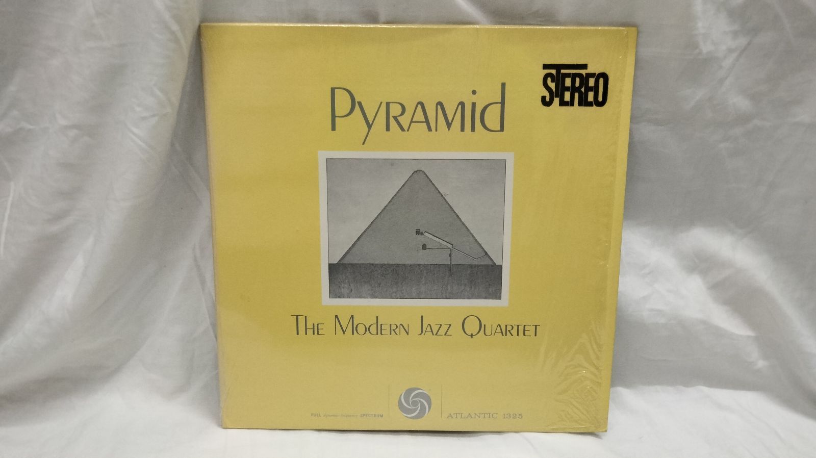 LPレコード467】THE MODERN JAZZ QUARTET／Pyramid／MJQ／SD