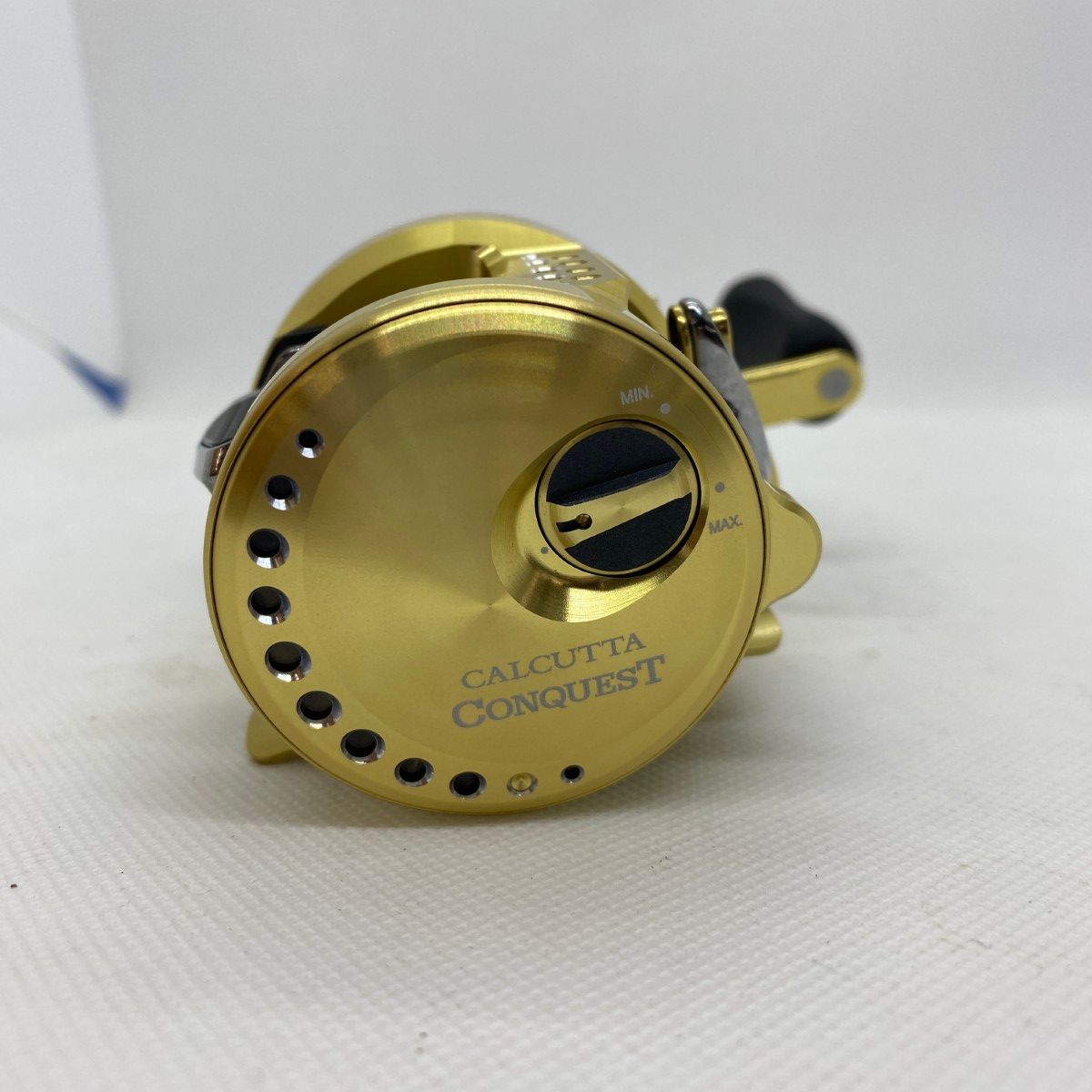 ΨΨSHIMANO シマノ ベイトリール 21 カルカッタ コンクエスト 201  