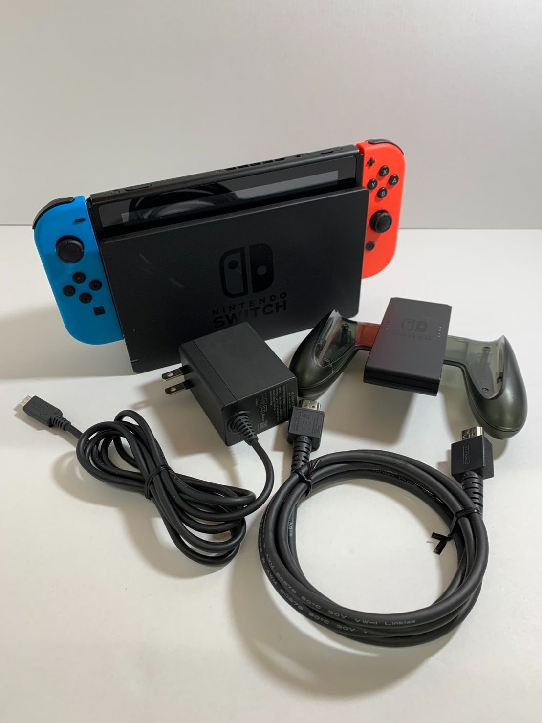Nintendo　switch 初期型　箱なし 25.Nintendo Switch 旧型 （箱なし）【併売品】△ - メルカリ
