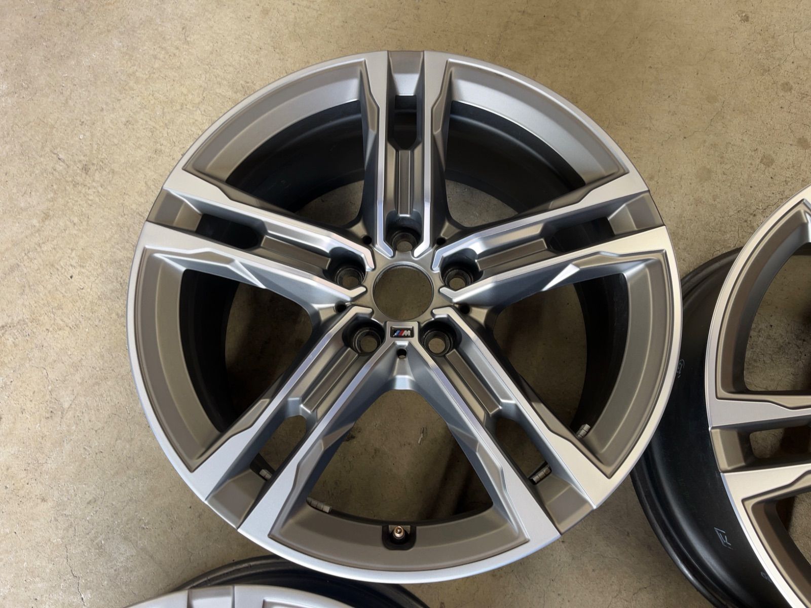 ホイルのみ 18インチ