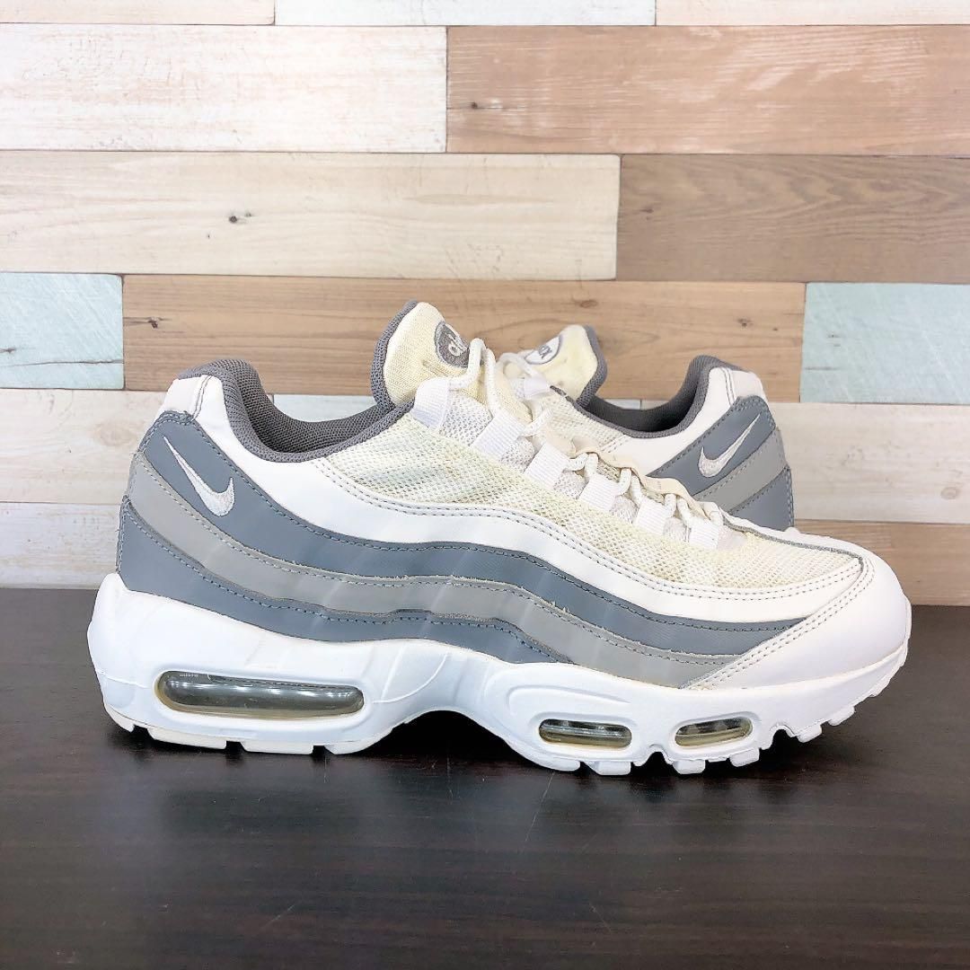 NIKE AIR MAX 95 ESSENTIAL ナイキ エア マックス 95 エッセンシャル ホワイト ホワイト ウルフグレー 26.5cm  U10835 749766-105 - メルカリ