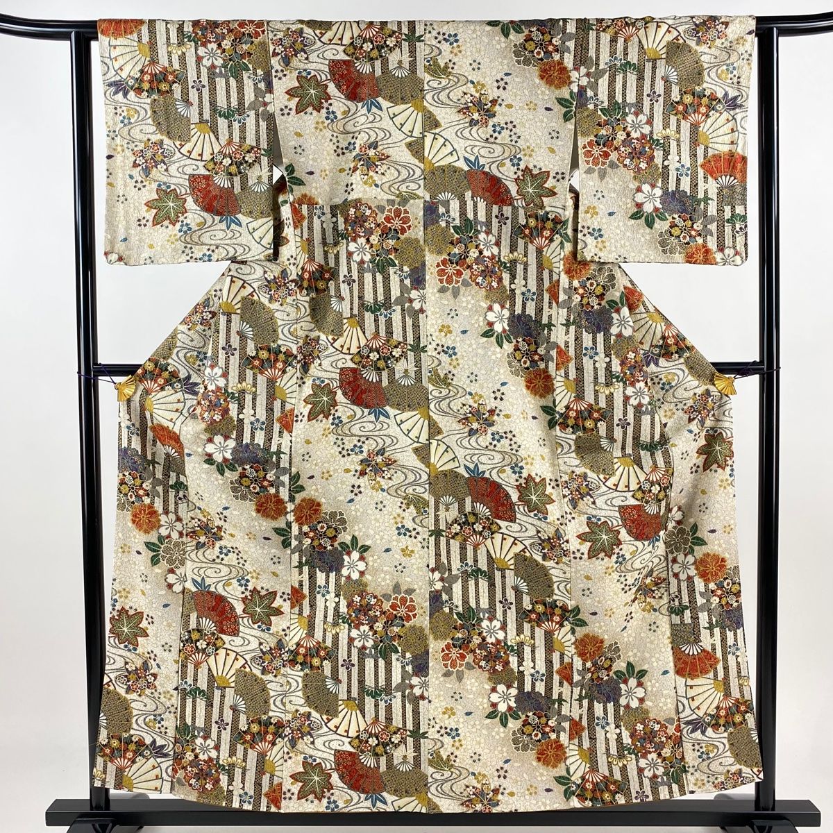 小紋 身丈157cm 裄丈62cm S 袷 扇 桜 金通し 金彩 灰白 正絹 名品