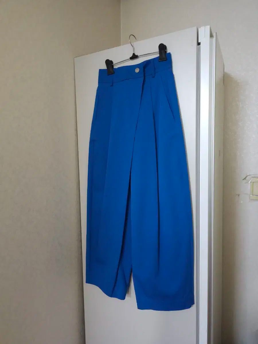 アリッシュ ALYSI クリーム ワイドパンツ