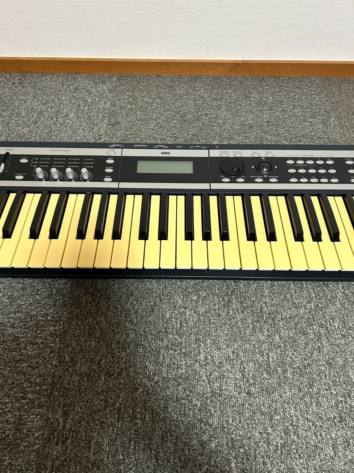 KORG コルグ X50 シンセサイザー 61鍵盤 純正ソフトケース