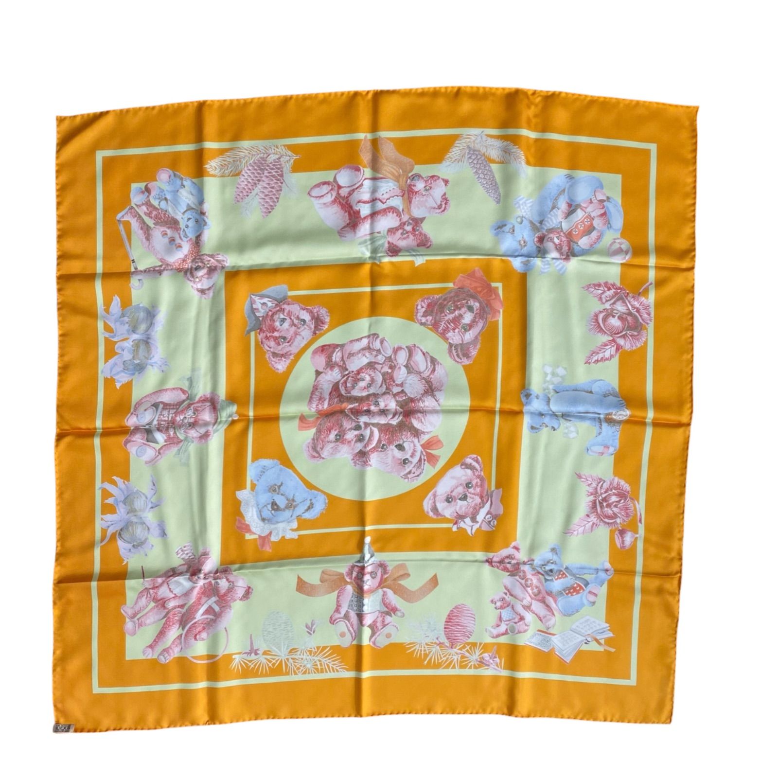 あ*き様 エルメス　スカーフ　カレ90 シルク HERMES エルメス カレ90 スカーフ シルク レディース [中古