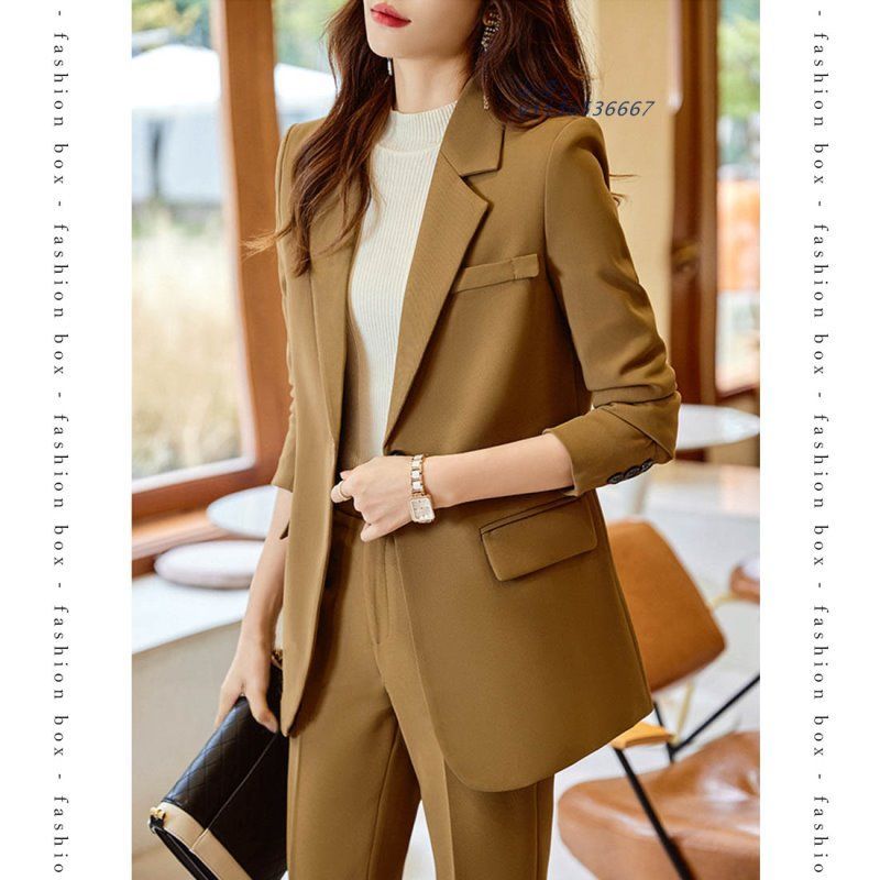 スーツ バックスリット