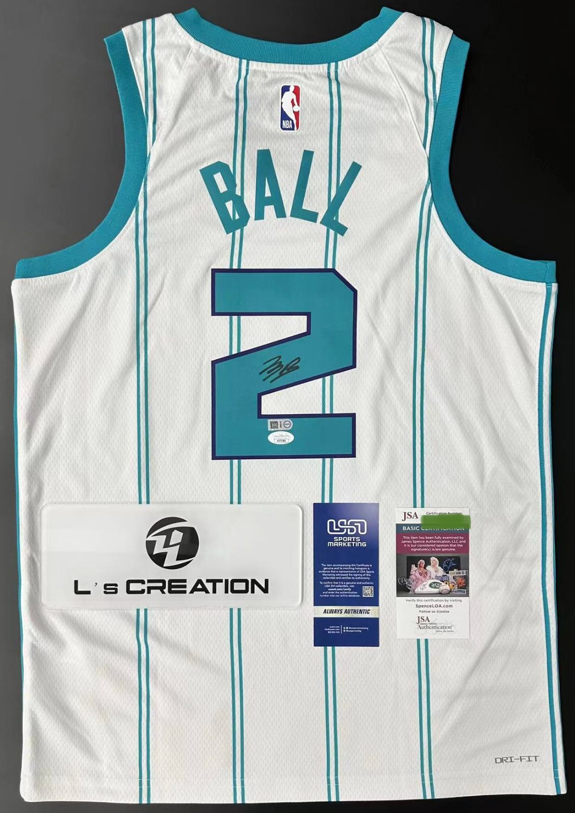 ラメロ・ボール | シャーロット・ホーネッツ直筆サイン入り