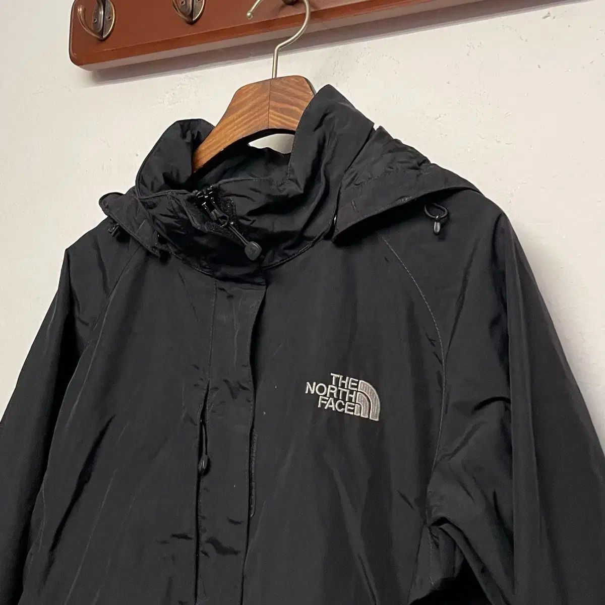 ハイベント ブラック