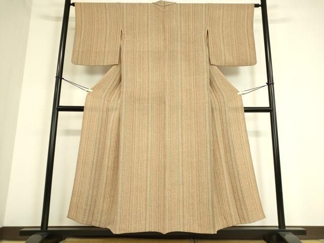 逸品◇未使用!正絹◎鬼しぼ縮緬極上色無地161cm一つ紋(丸に下がり藤)袷 逸品◇未使用!正絹◎鬼しぼ縮緬極上色無地161cm一つ紋(