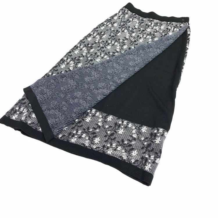 未使用品 YUKI SHIMANE ユキシマネ Flower Sparkle knit wrap skirt