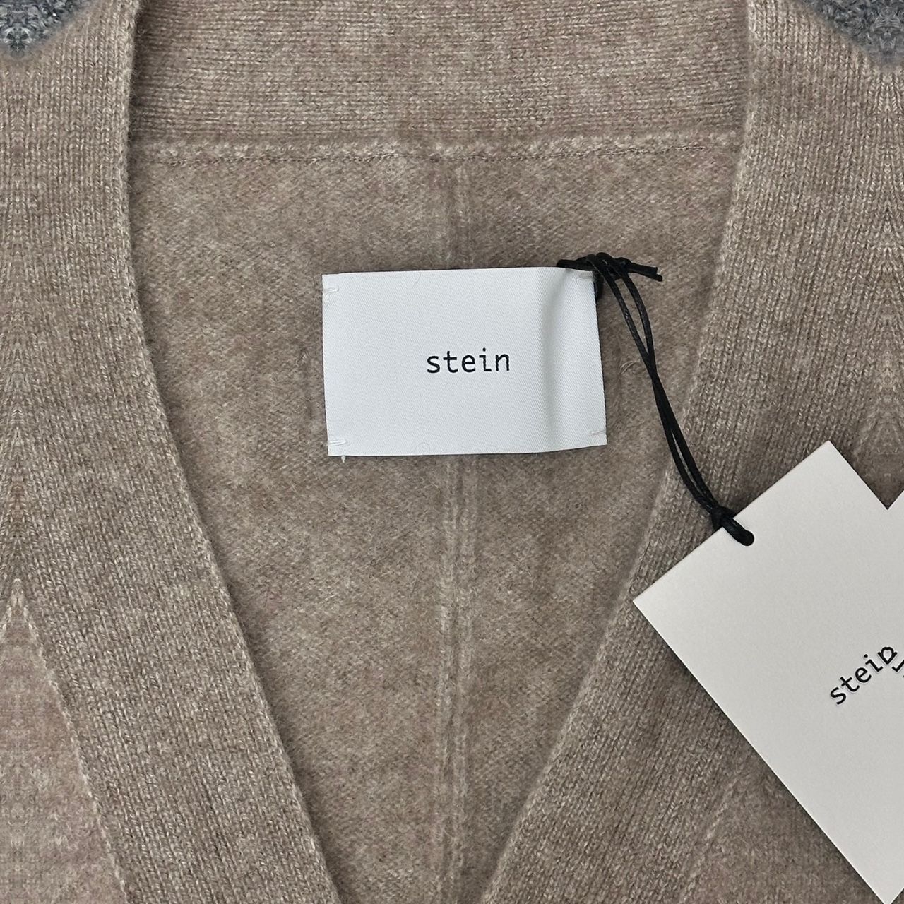 トップス stein Fine Cashmere Sable Knit Cardigan 参考上代81400円 未使用品 stein 23SS EXTRA FINE CASHMERE