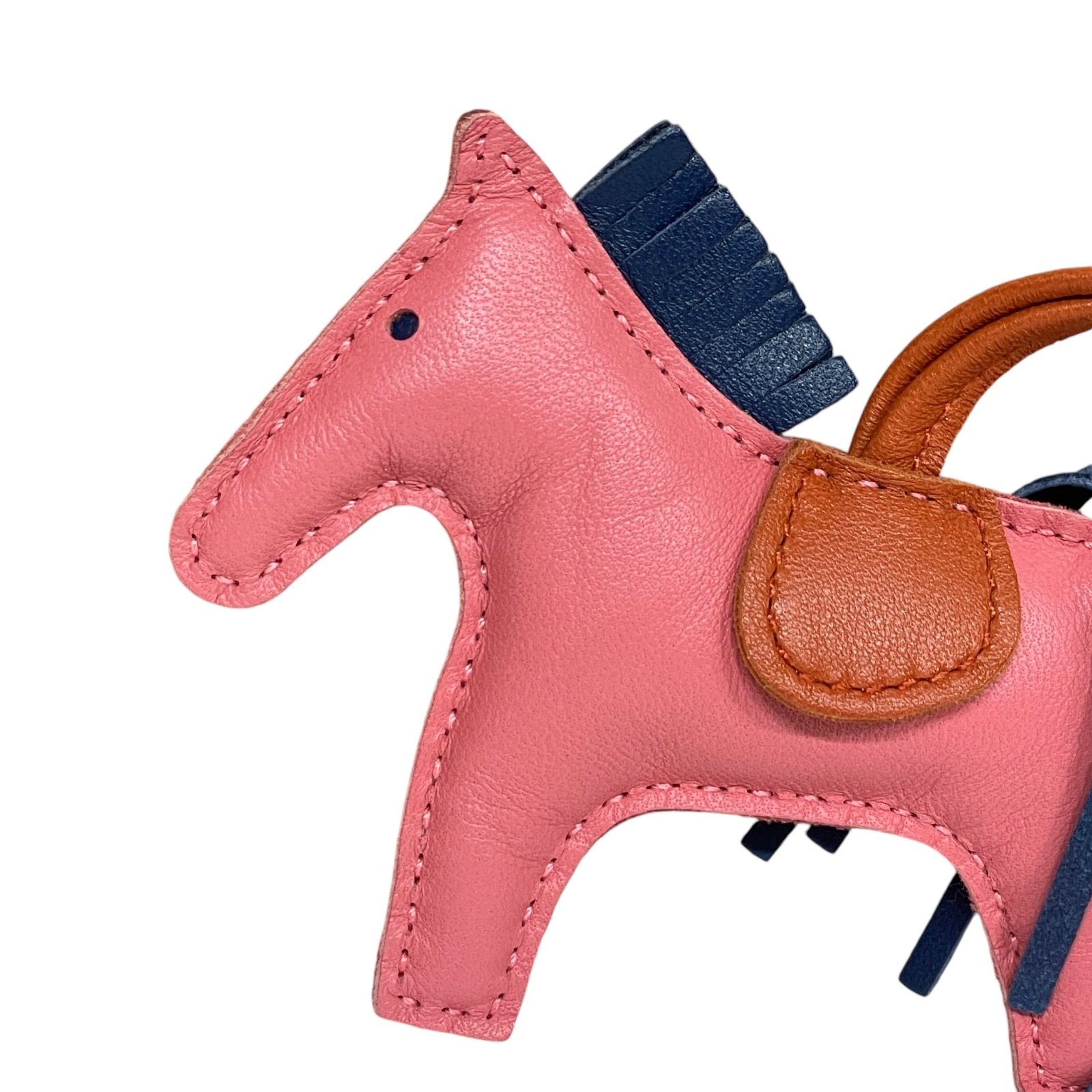 特別価格にて！HERMES エルメス ロデオチャーム ローズアザレ エルメス ロデオPM ローズアザレ×ブルードマルト×カーネリアン HERMES