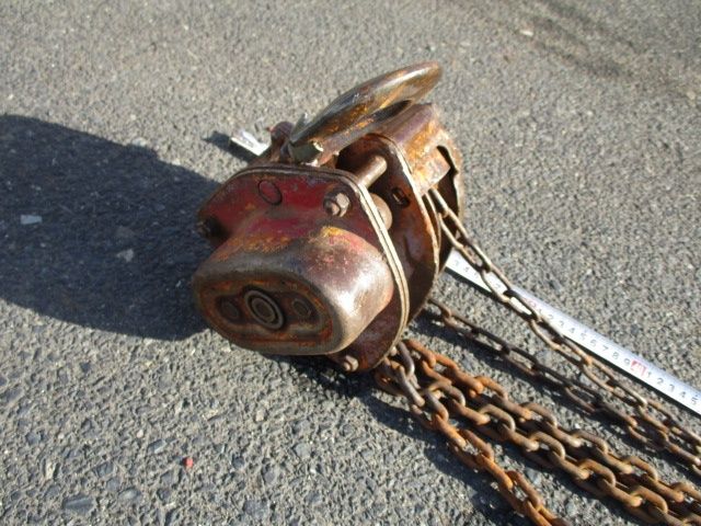 KITO キトー チェーンブロック 1トン 1.0t 大工道具 吊り機 荷揚げ チェーン 錆びあり
