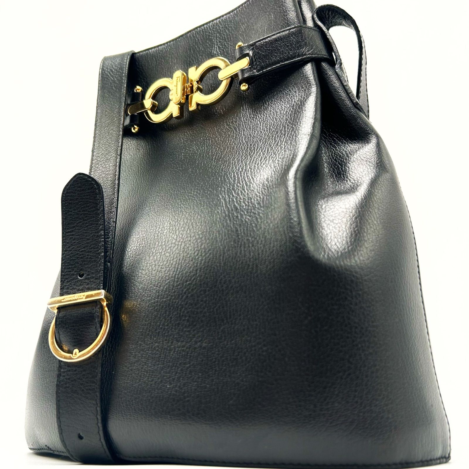 美品 Salvatore Ferragamo サルヴァトーレ フェラガモ ダブル  