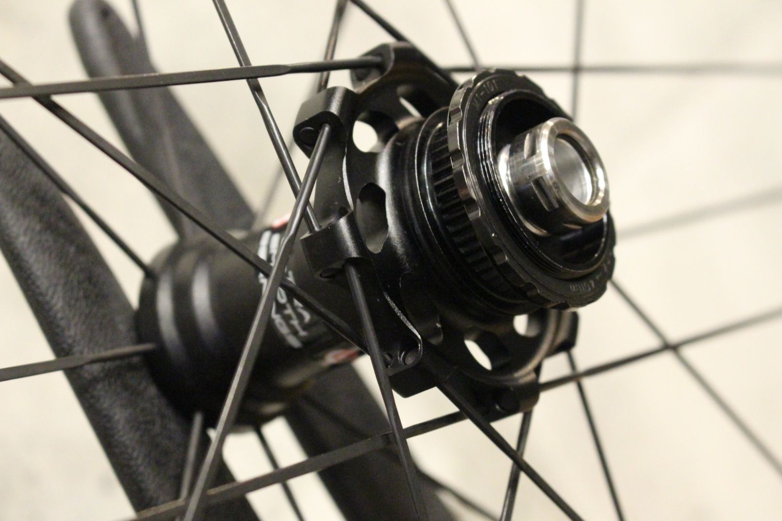 ボーラワン 50 DB シマノフリー 11&12速対応DISC チューブラー