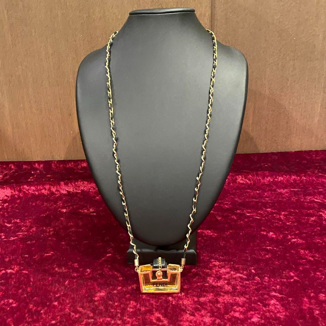 vintage FENDI フェンディ 香水ボトル チェーン ネックレス