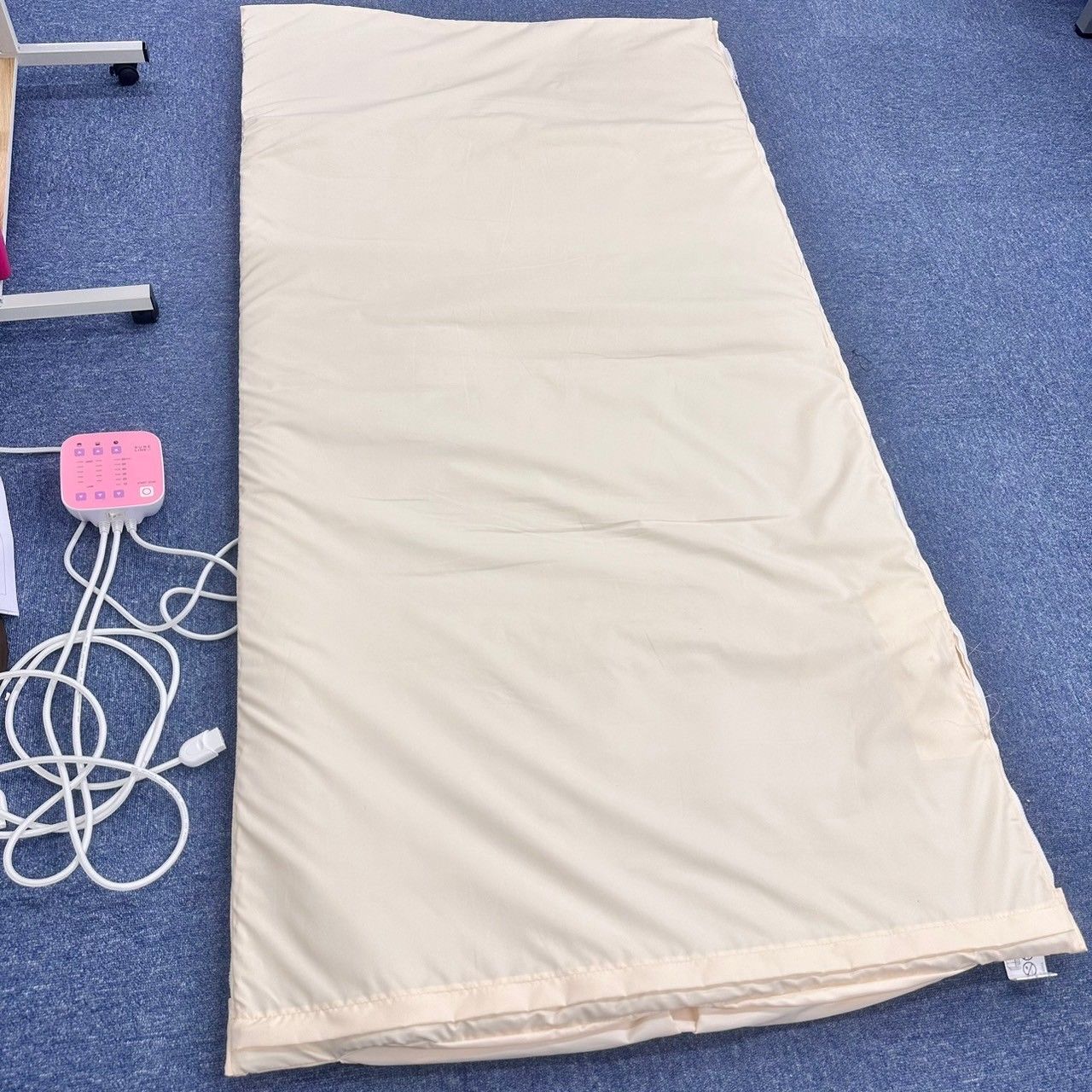 遠赤外線ヒートマット「SURE LINE a」 シュアラインプロ | PRODUCTS