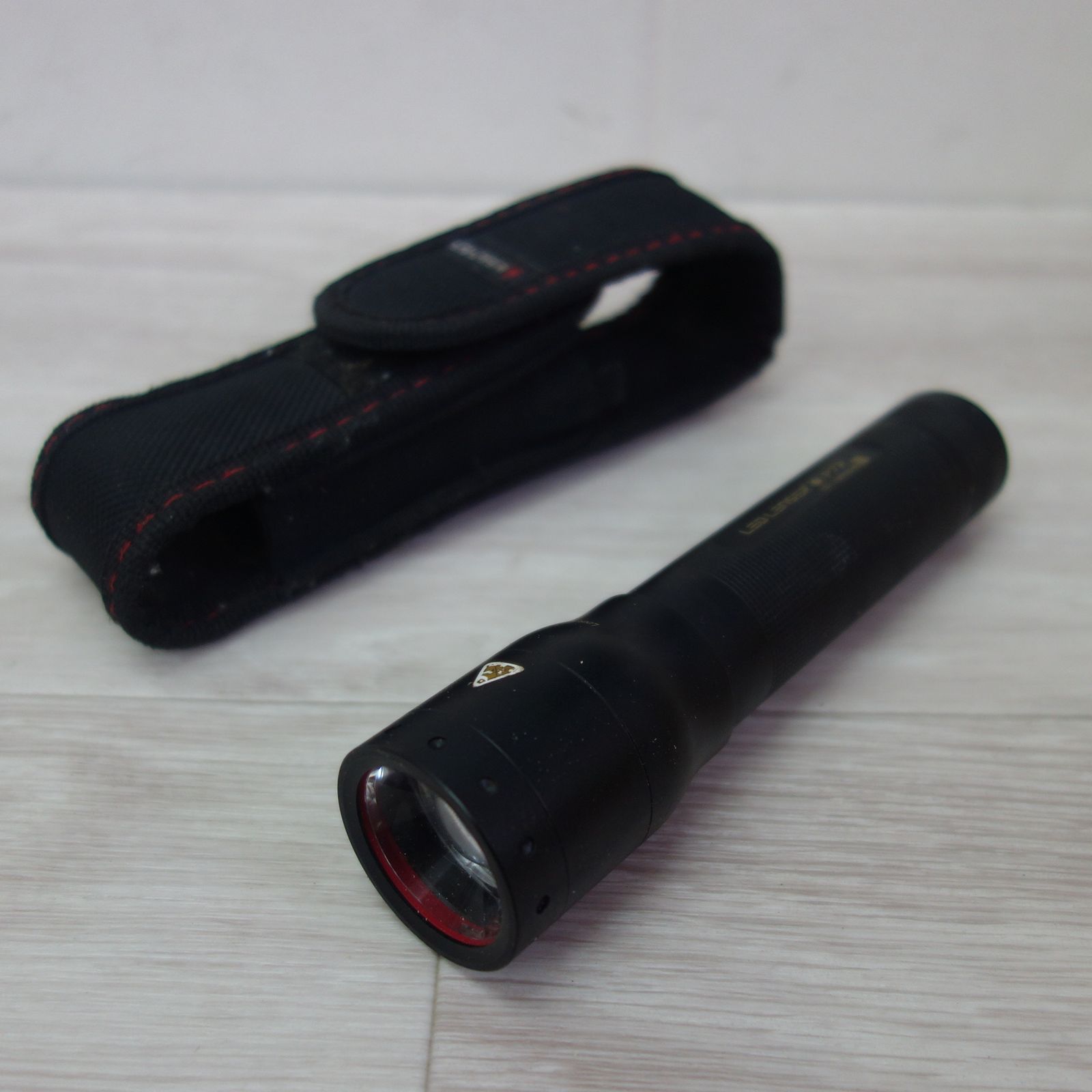 [送料無料] キレイLEDLENSER フラッシュライト P7R レッドレンザー LED 懐中電灯