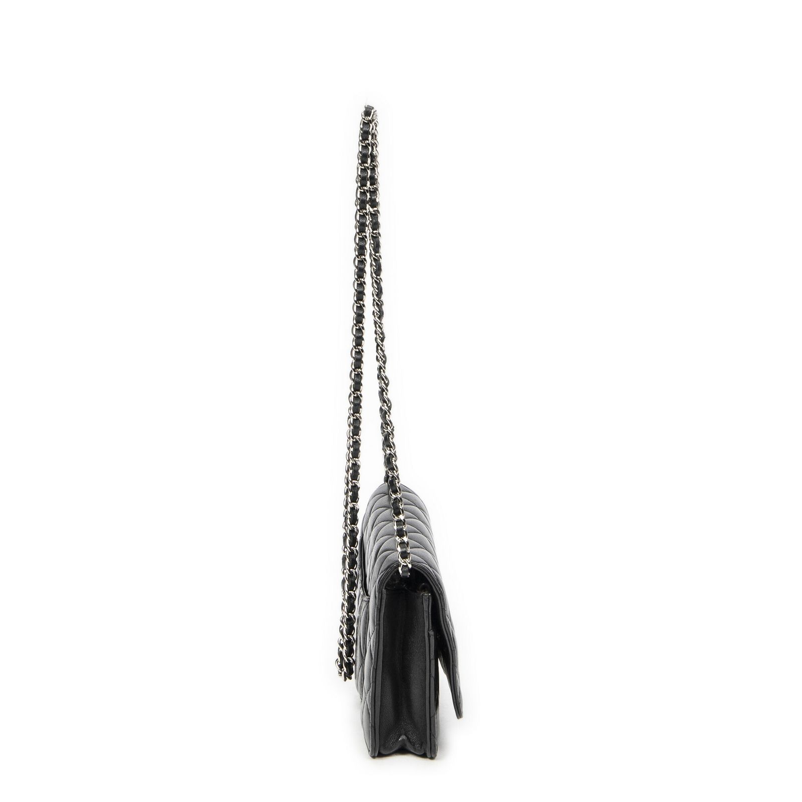 CHANEL シャネルクラシックチェーンウォレット黒マトラッセラムスキンレザーA