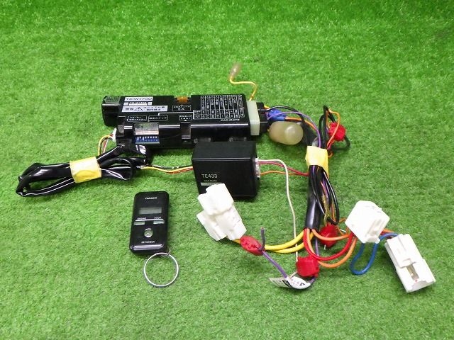 カーメイト TE-W700 TE433 TE106 エンジンスターター MH23S ワゴンR 241128040