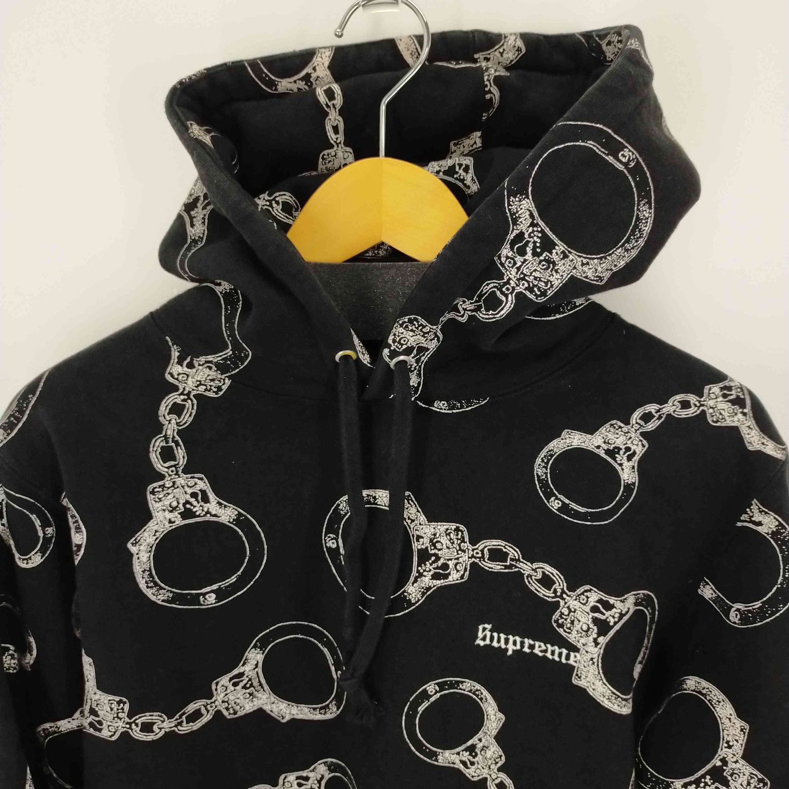 シュプリーム Supreme 17AW Handcuffs Hooded Sweatshirt メンズ JPN：M - メルカリ