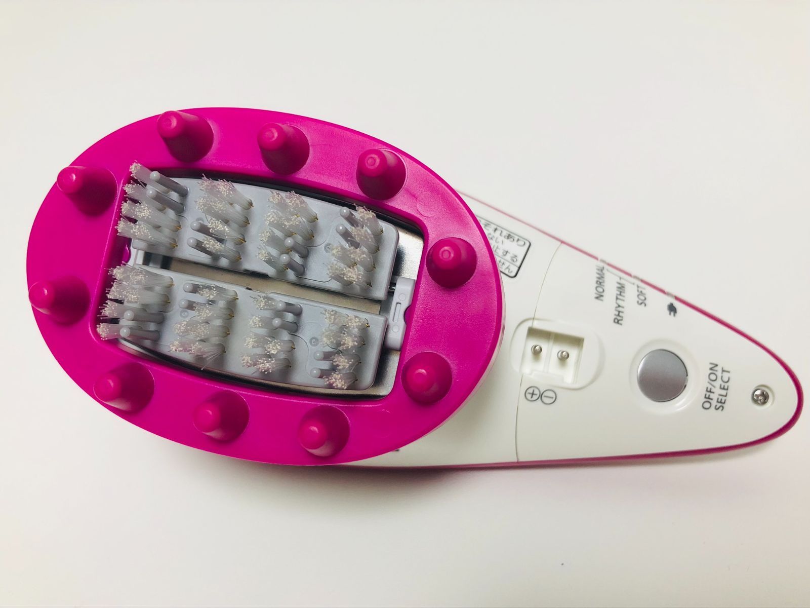 パナソニック　電動頭皮ブラシ　EH-HM27-VP Amazon.co.jp: パナソニック 電動頭皮ブラシ 音波振動