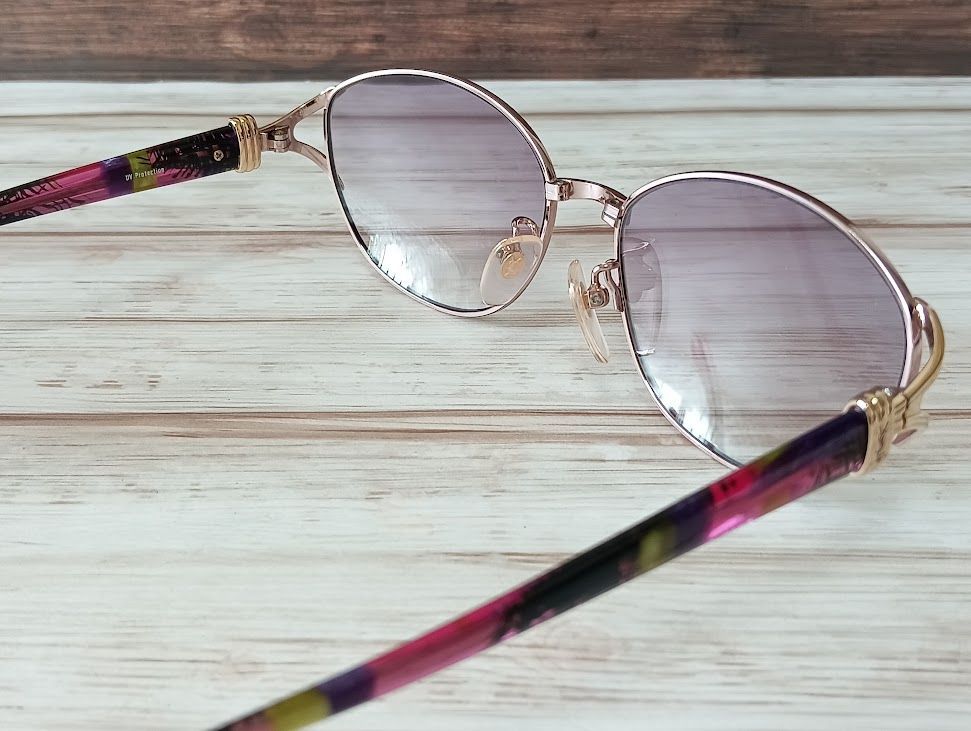 美品 YVES SAINT LAURENT サングラス ピンクレンズ 楽天市場】YvesSaintLaurent(YSL) イヴサンローラン