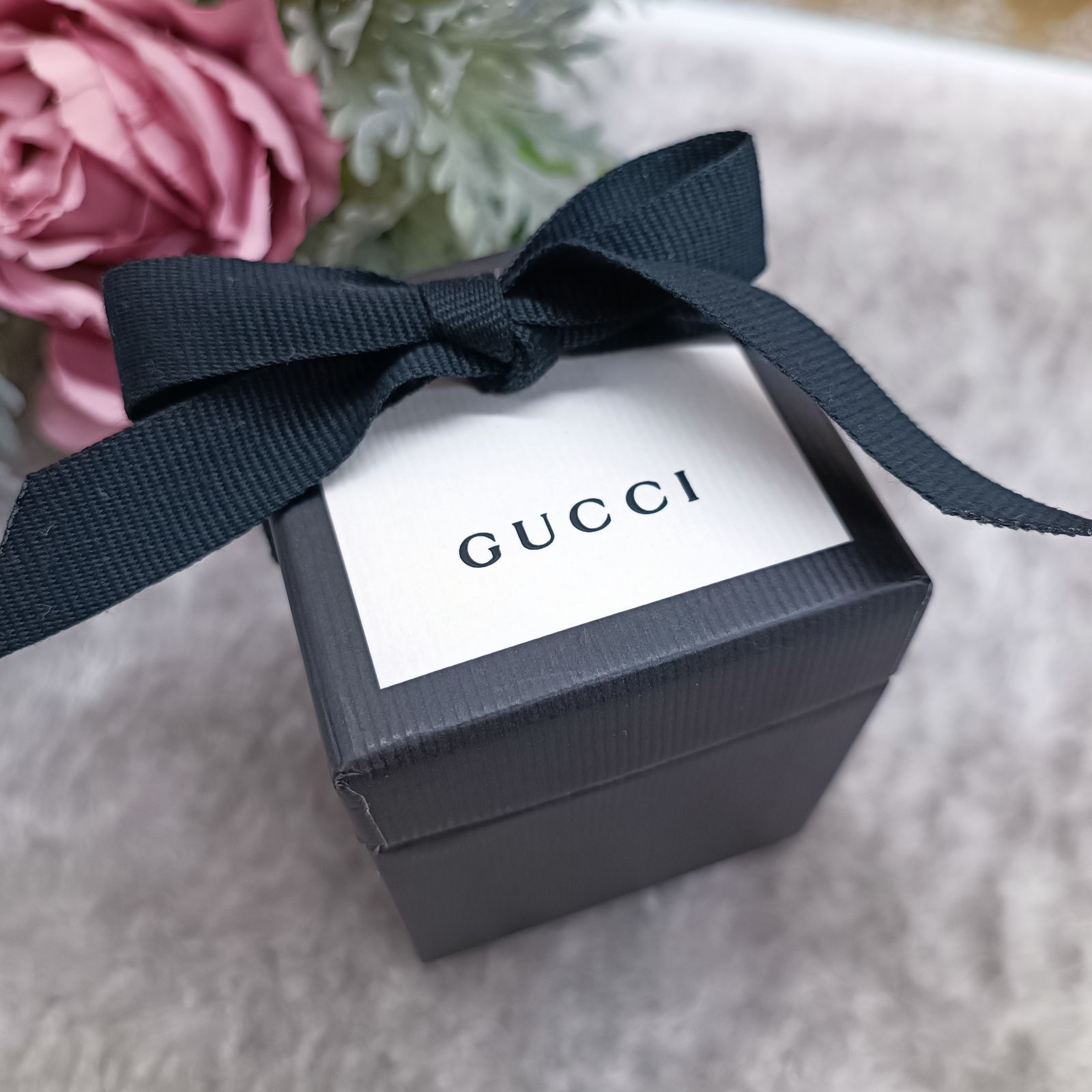 GUCCI 》 グッチ シルクネックボウ ボウタイ スカーフ インター