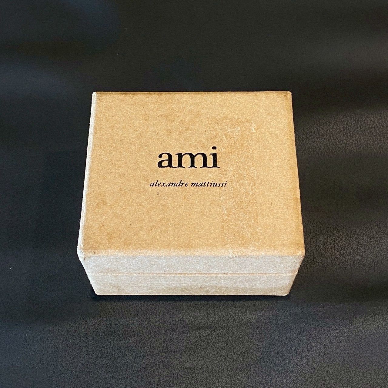 Ami ブレスレット　箱付き Ami ブレスレット箱付き 【公式通販】