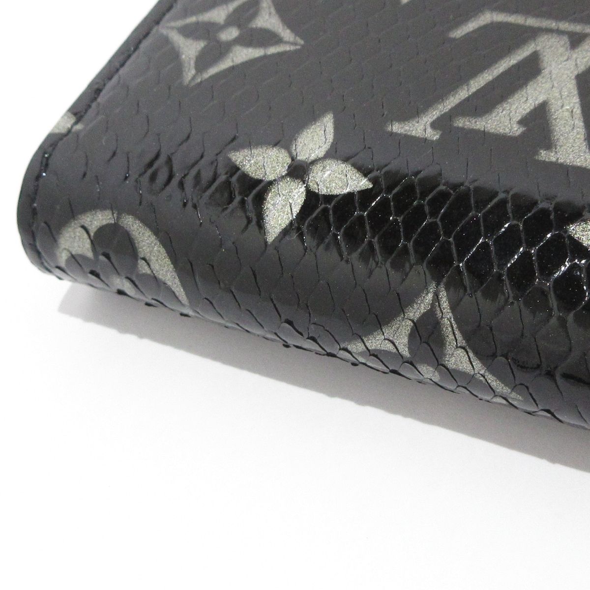 VUITTON