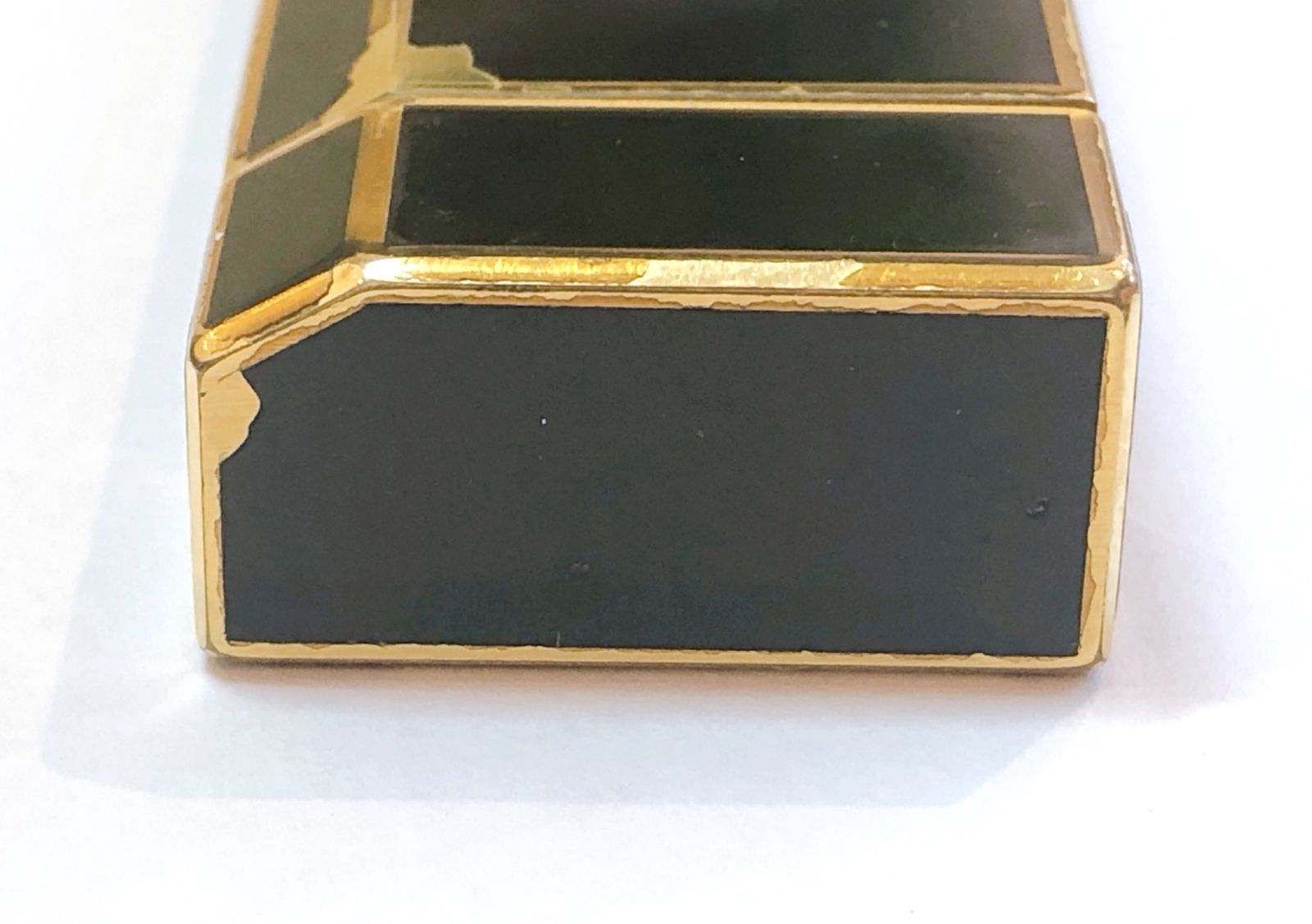 ブラック×ゴールド