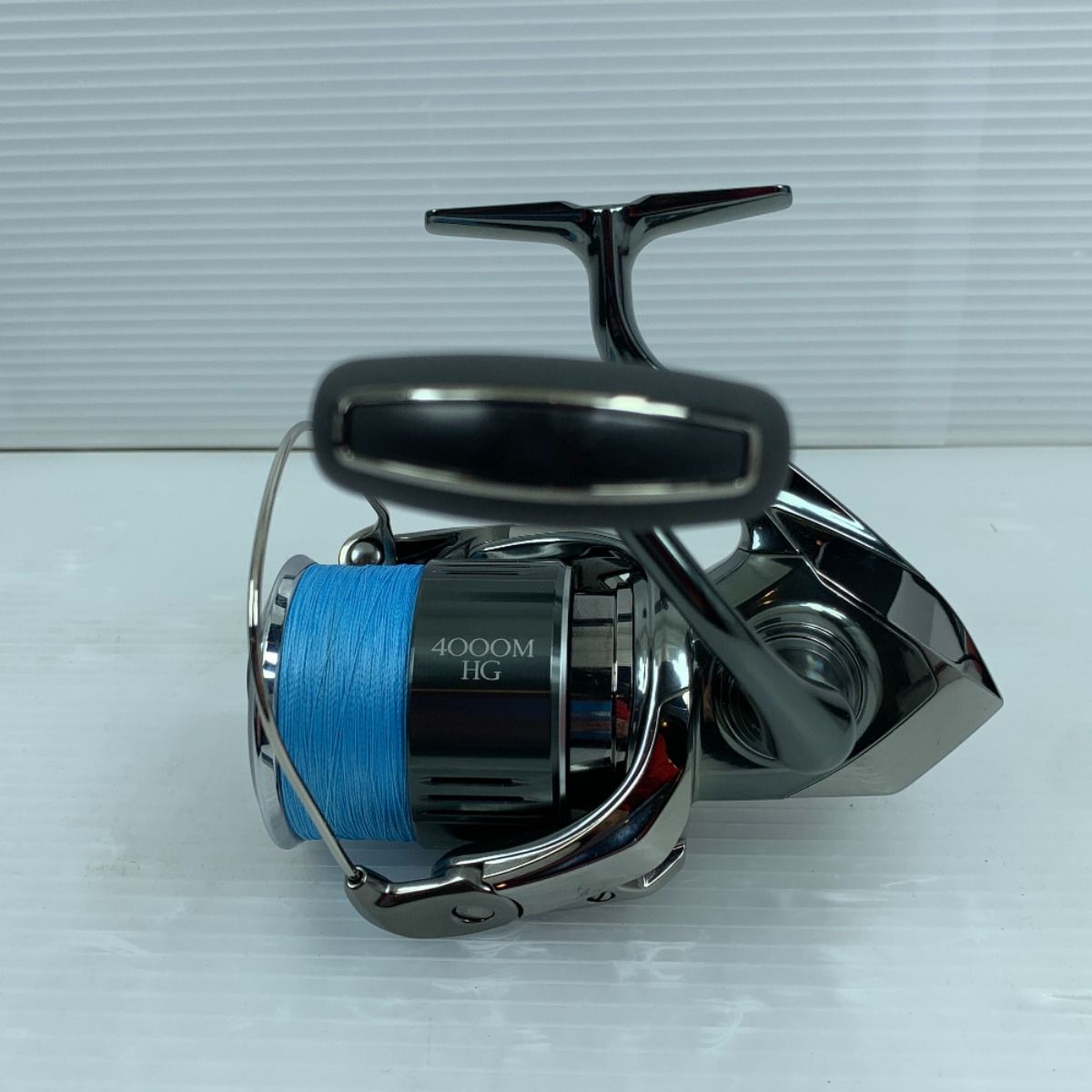 ττSHIMANO シマノ スピニングリール 美品 箱付 22ステラ4000MHG 043955