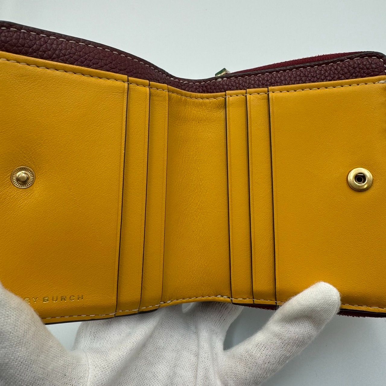 ◆ Tory Burch トリーバーチ 二つ折り 財布 マルチカラー um KBB1