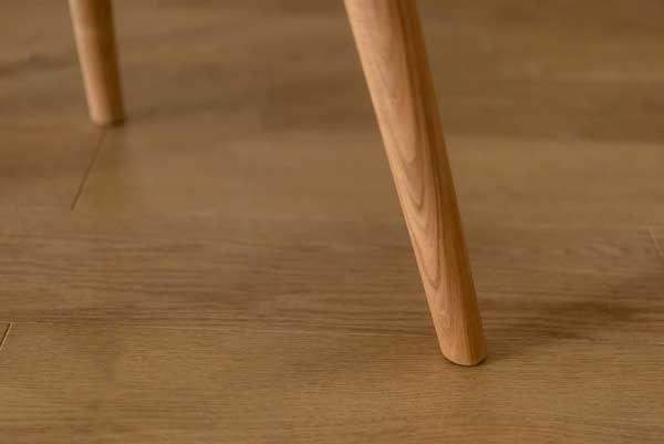 アッシュ のダイニングチェア