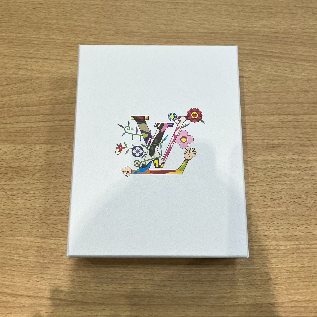 新品未使用　ルイヴィトン×村上隆コラボ　トレーディングカードセット レア 新品未使用 ルイヴィトン×村上隆コラボ トレーディングカード