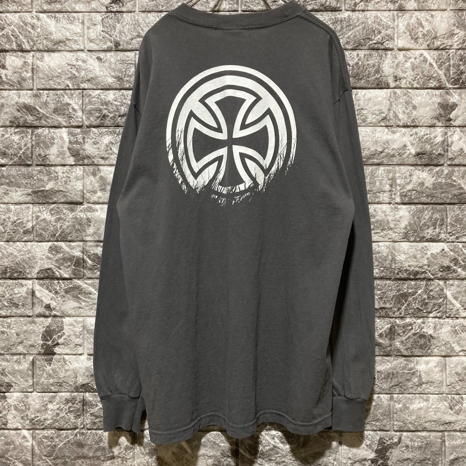 INDEPENDENT ロンT インディペンデント スケーター グレー ② INDEPENDENT ロンT インディペンデント スケーター グレー a8 - メルカリ