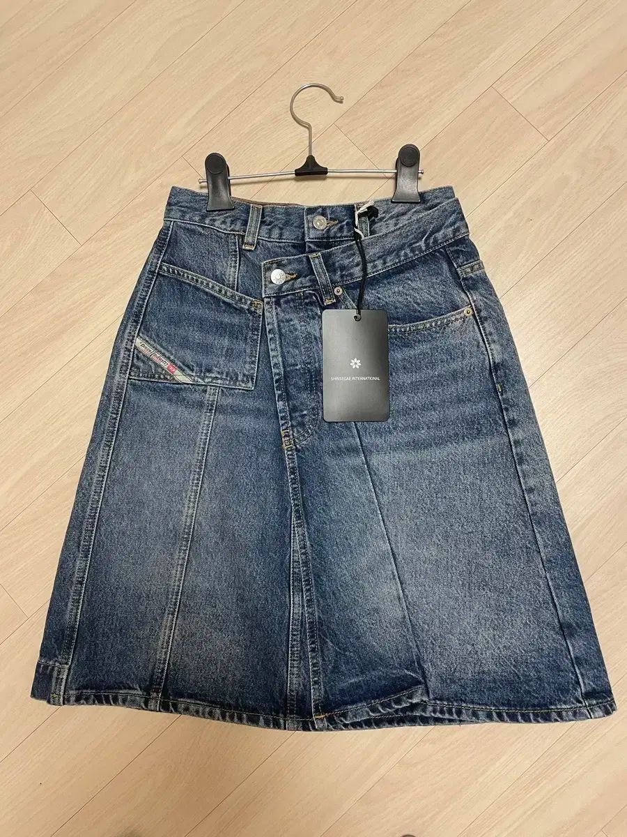 BEAN POLE