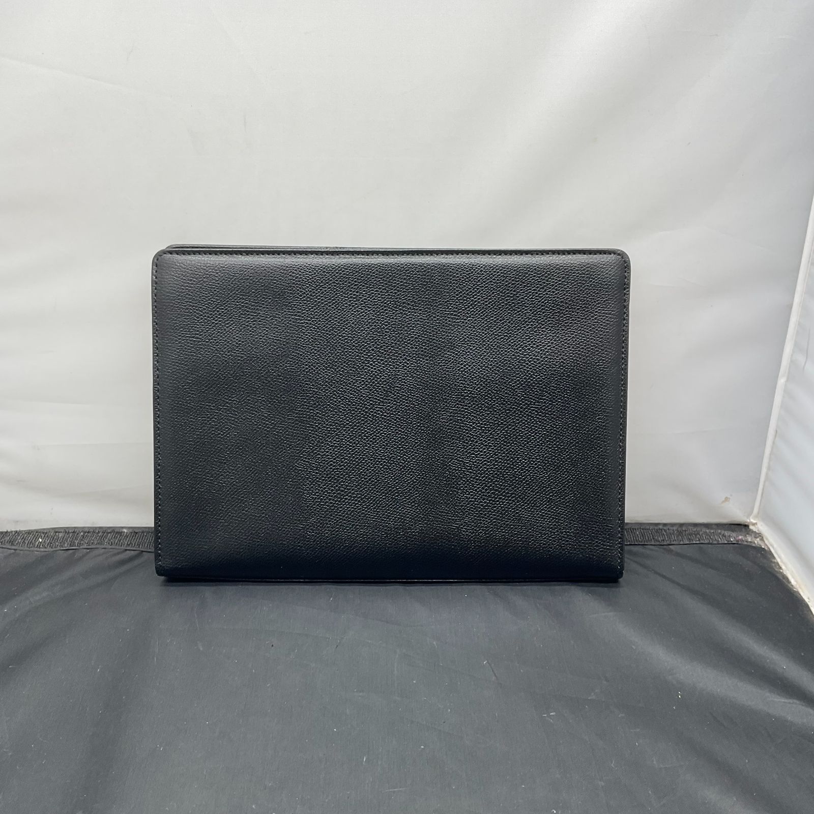 イヴサンローラン レザー セカンドバッグ ブラック B25082200