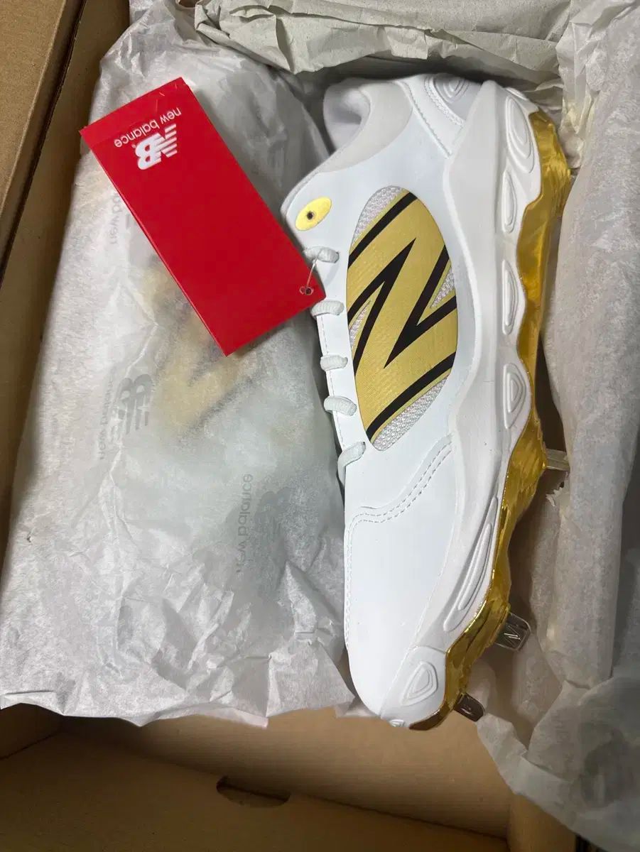 New Balance ニューバランス 金 野球 スパイク