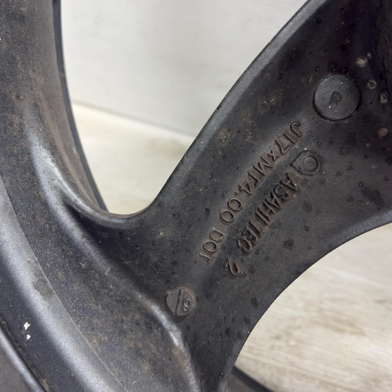 KAWASAKI バリオス2 ZR250B リアホイール カワサキ BRIGHTFACE_UK