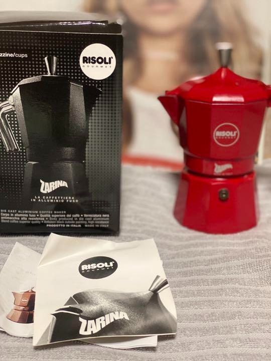 【新品未使用】ZARINA エスプレッソメーカー　3cup Red イタリア RISOLI ZARINA 3cup 直火エスプレッソ マキネッタ