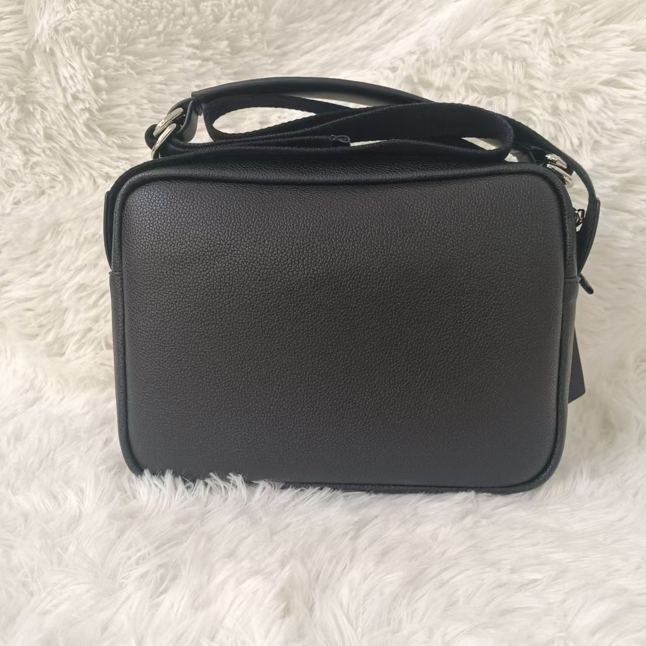 ✨ 新品未使用 ✨LOEWE ロエベ メンズ ボディバッグ ショルダーバック  